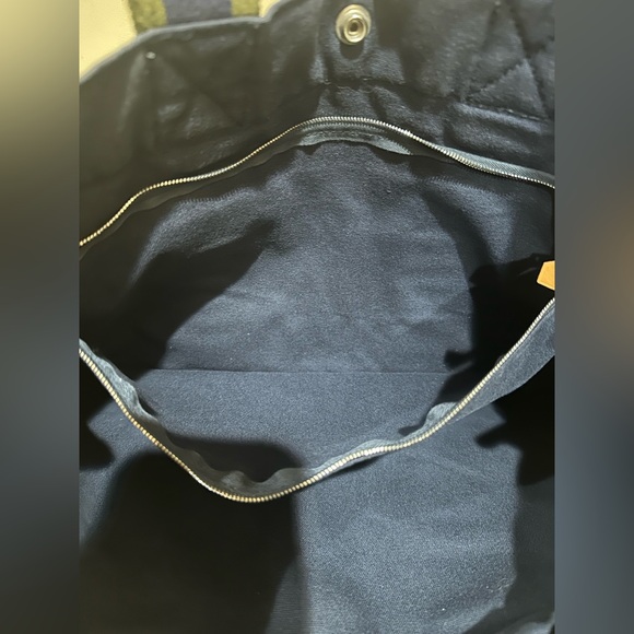 Hermès
Toile Fourre-Tout MM - Picture 11 of 15